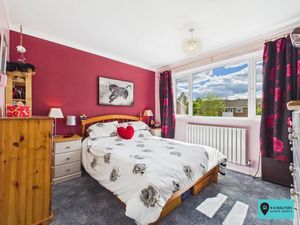 Bedroom- click for photo gallery